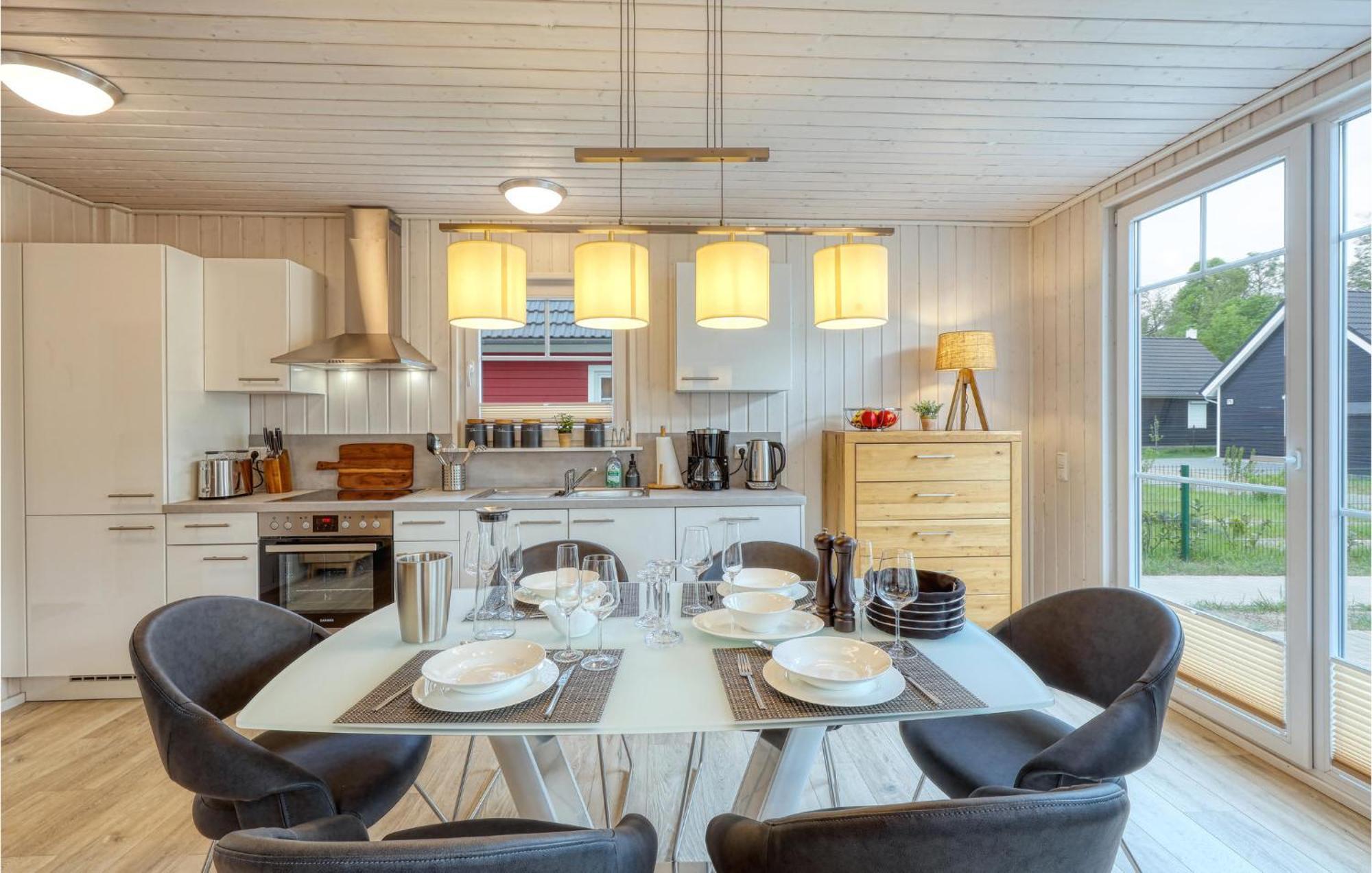 Gorgeous Home In Zerpenschleuse With Sauna Bagian luar foto