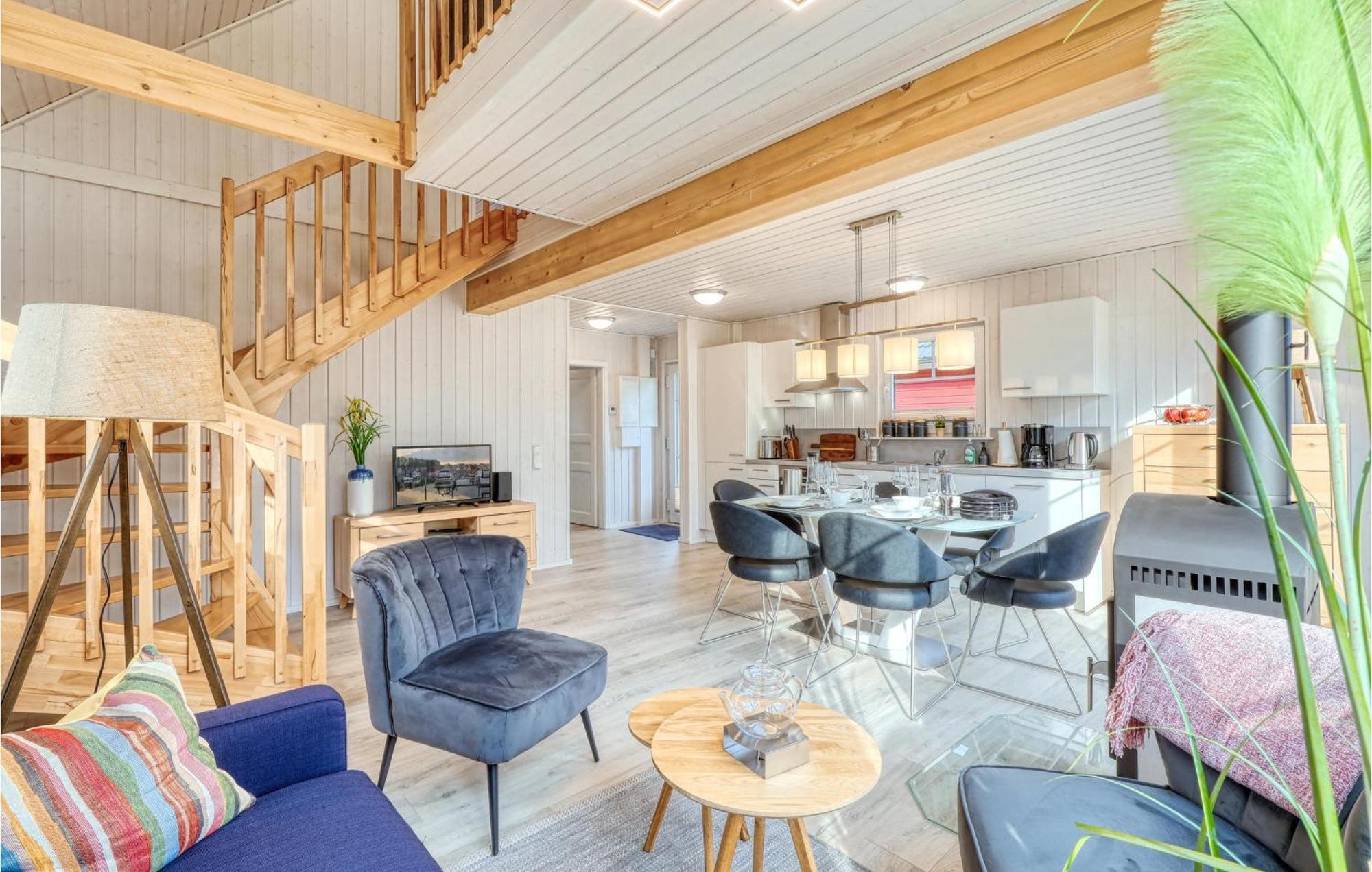 Gorgeous Home In Zerpenschleuse With Sauna Bagian luar foto